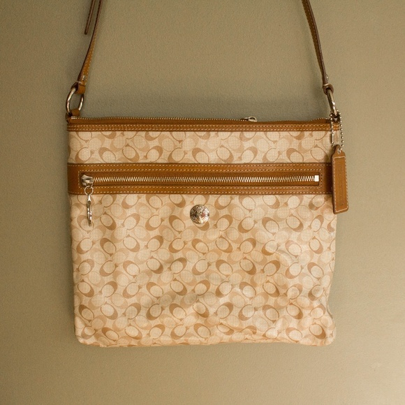 Canvas Coach Crossbody Bag - Picture 1 of 8